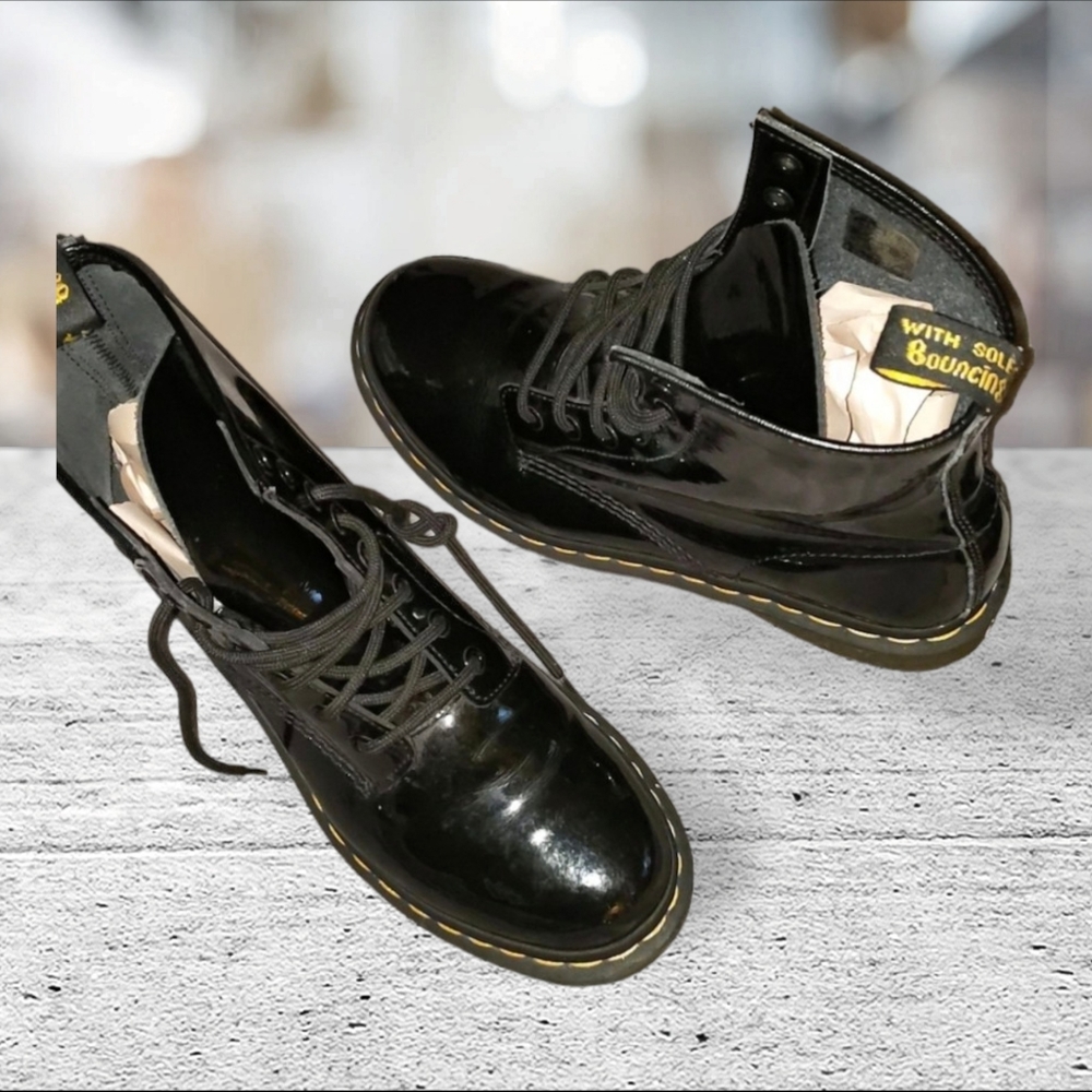 Dr martens black patent boots size 9